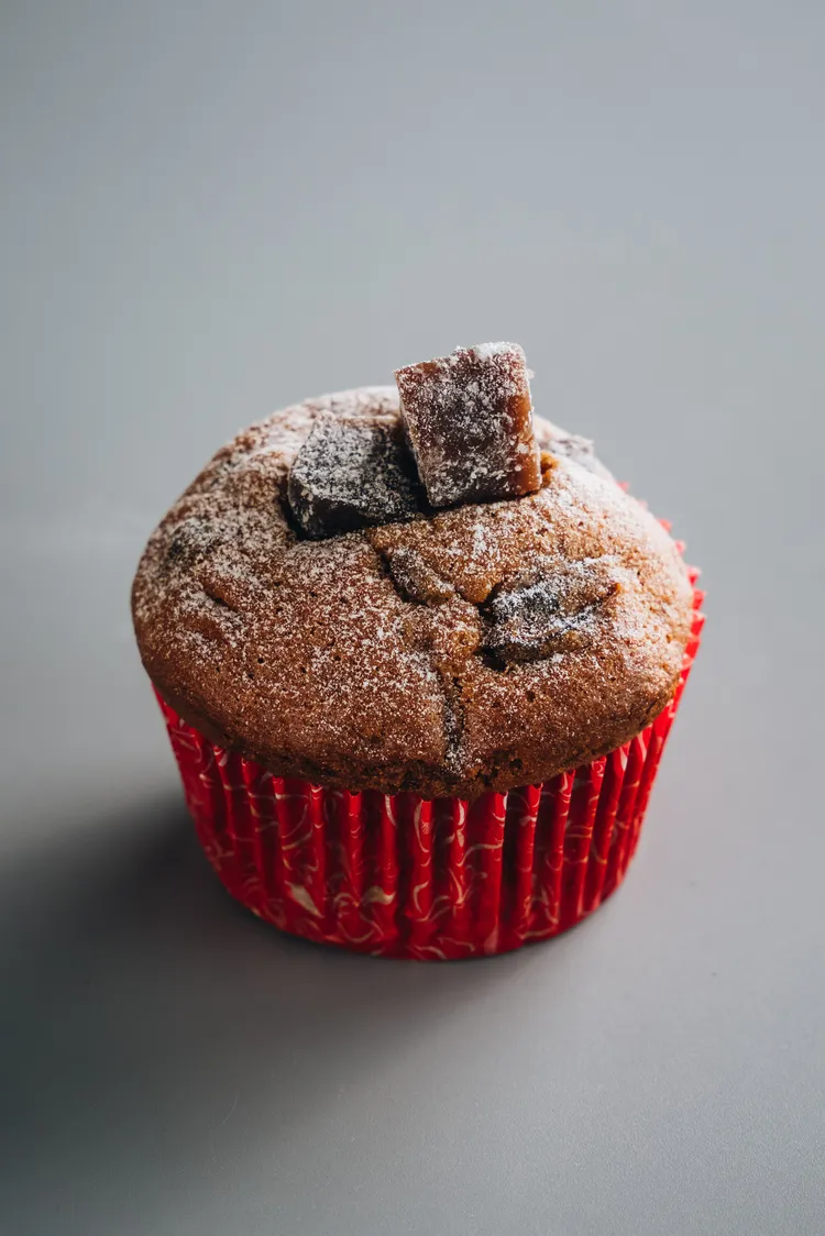 11/30前購買2顆「寶山黑糖福圓糕」即可用59元加購原價109元的「這個核桃經典」肉桂捲。業者提供