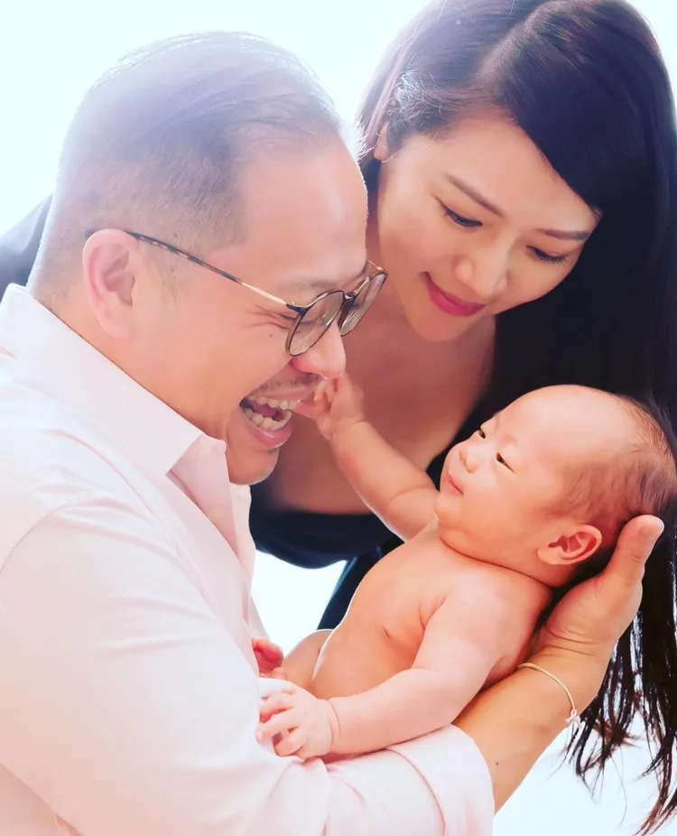 張熙恩和老公閃婚兒子2個月大。翻攝張熙恩IG