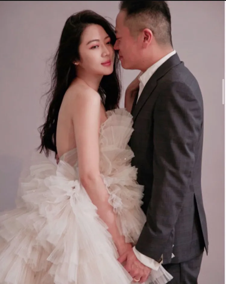 張熙恩（左）覺得老公很負責又對她好。翻攝張熙恩IG