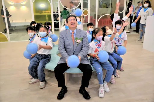 細數4年政績再幸福4年!楊文科拋婦幼政見 續推平價托育教保服務