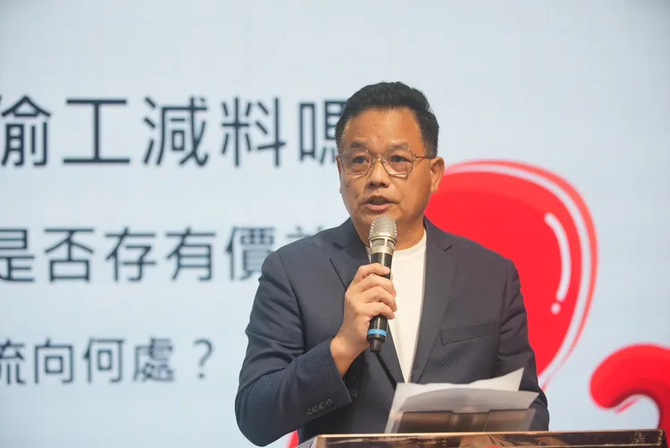 林耕仁競辦諷刺，辯論會地點可以選在新竹市立棒球場或北機站前。資料畫面