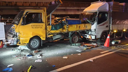 新北中山高架貨車不慎撞工程車　工人作業遭波及釀4傷