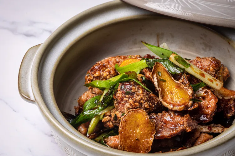 三代同堂三杯雞。業者提供