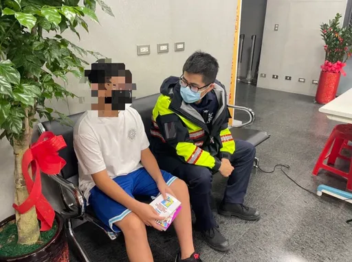 小6童這原因擔心挨罵竟離家出走　母深夜著急尋兒！北市警幫找人還暖心開導