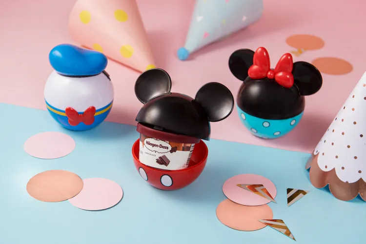 繽紛可愛的迪士尼造型迷你杯，吃完還可以變成辦公桌上的療癒小物。業者提供