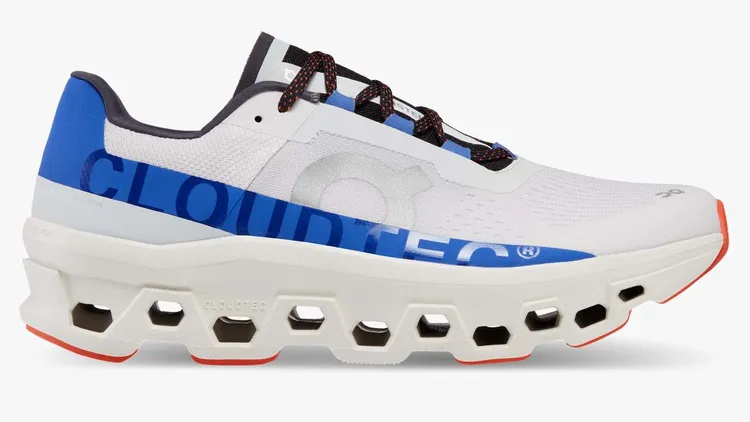 Cloudmonster藍白配色男鞋，5580元。翻攝On官網