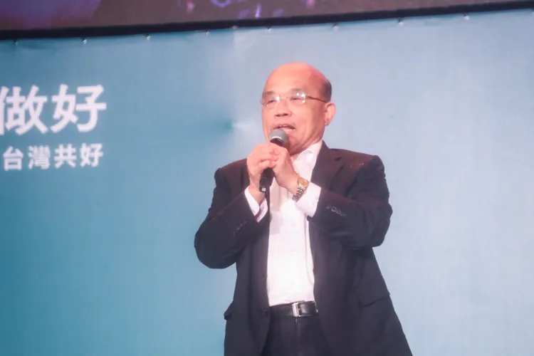 蘇貞昌拜託選民為台北市、為台灣挺身而出。鄭孟晃攝