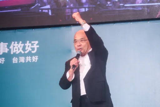 陳時中選前之夜｜蘇貞昌喊「三個拜託」　90度鞠躬求選民為台北挺身而出