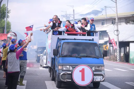 徐榛蔚花蓮全縣掃街 「最強母雞」要國民黨候選人全上壘