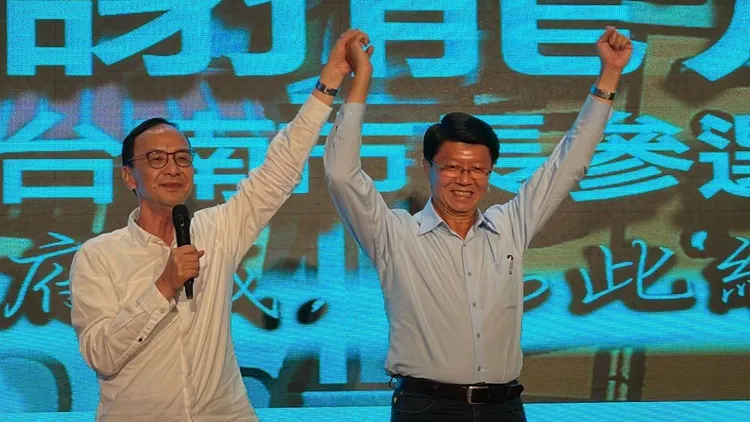 國民黨主席朱立倫南下為謝龍介加油。
資料照片