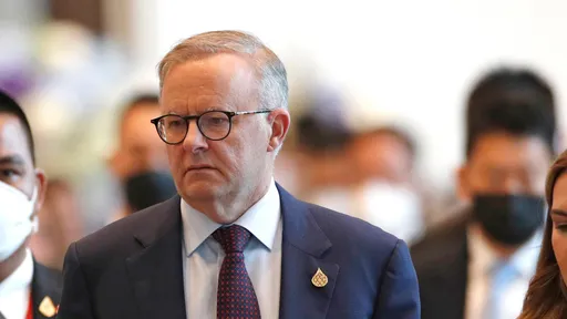 不挺台入CPTPP? 澳總理APEC場外遭台媒包圍不發一語