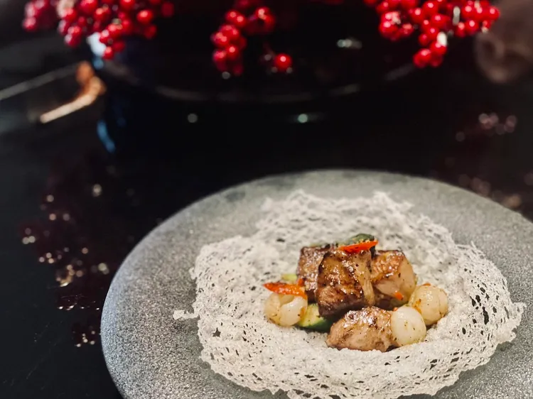 黑椒龍眼爆日本A4和牛。曾仲葳攝