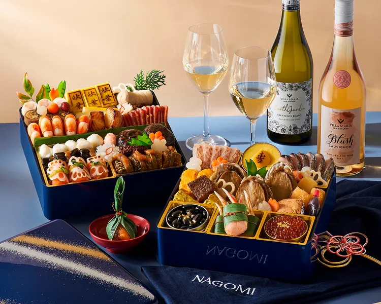 另加1680元，可加購瑪麗亞莊園「生機花園白蘇維翁」及「初戀滋味粉紅酒」各1瓶。業者提供