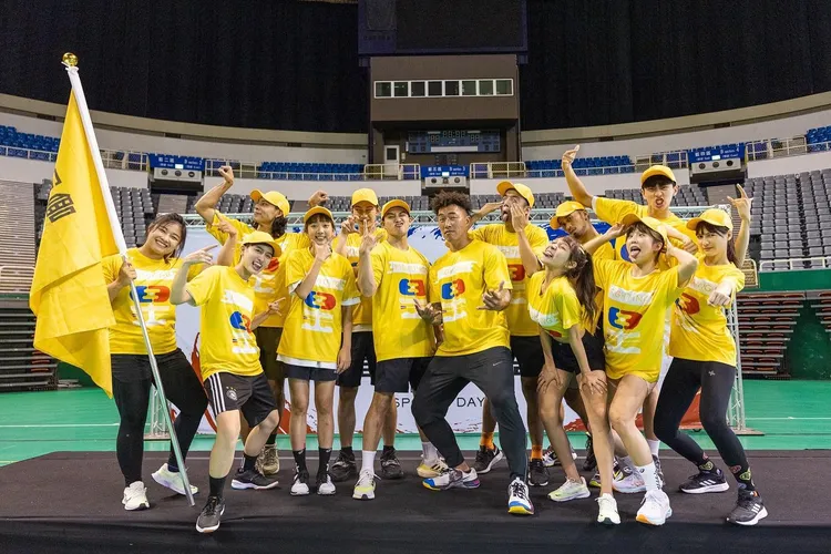 《全明星運動會》黃隊近來身陷排擠風暴。翻攝自郭泓志臉書