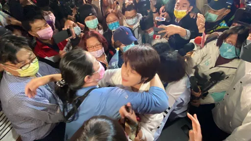 承接黃珊珊港湖江山！陳宥丞自行宣布當選　「繼續當她最好靠山」