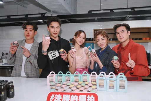 台灣之光加持!謝佳見打羽球吸百萬粉盯場