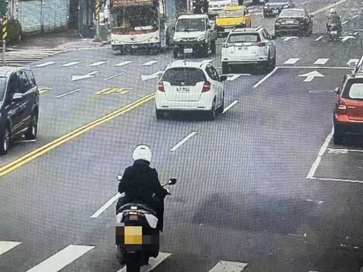 扯！拉K吸毒還騎車趴趴走　北市男自摔倒地鼻翼「白白的」露餡被逮