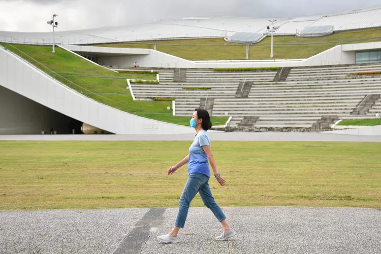 柯志恩說，選上市長一定會做好路平。侯昌騰攝