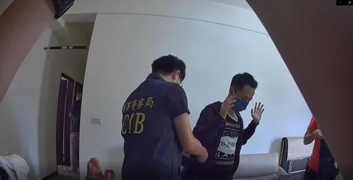 警破竹聯幫詐欺水房逮18人 半年洗錢8000萬!還虛擬貨幣交易躲查緝