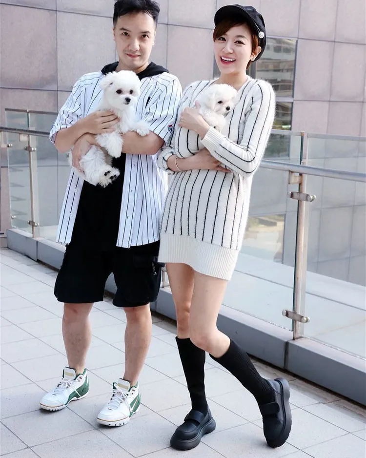 李妍瑾（右）和圤智雨都是愛狗人士。翻攝圤智雨IG