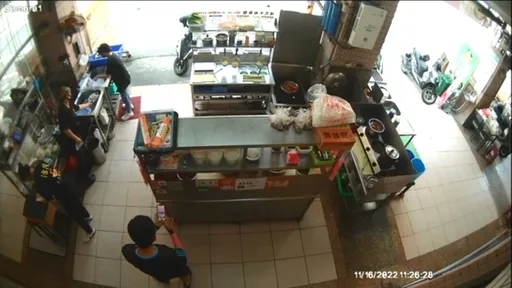 吃完牛肉麵　忘了付錢就全走光光