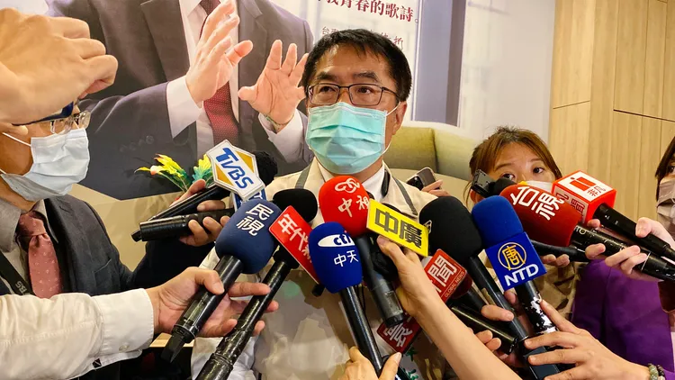 對於選舉結果，黃偉哲說會好好檢討。王志弘攝