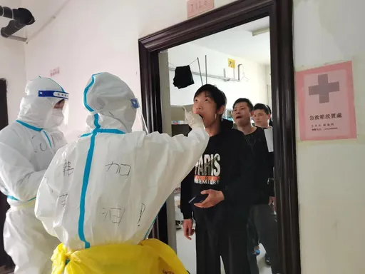 驚動長官!河南省長親訪富士康鄭州科技園 要求嚴格閉環管理