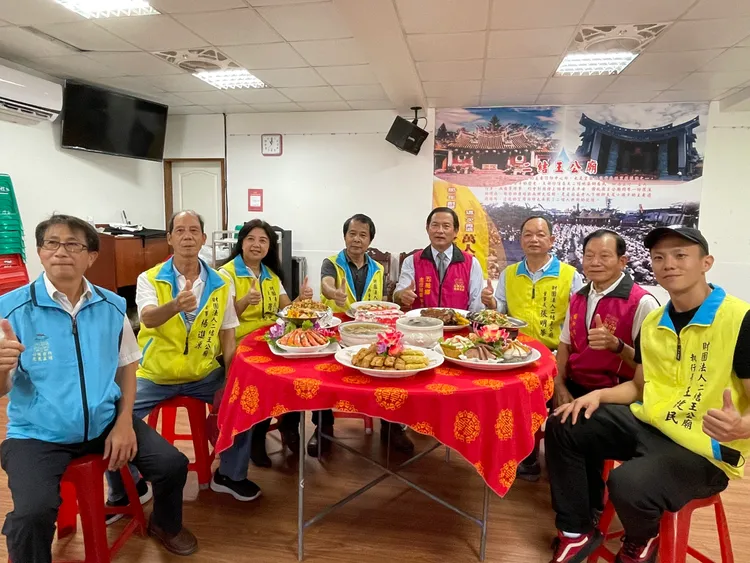 「二結王公文化節」舉辦祝壽福宴。讀者提供