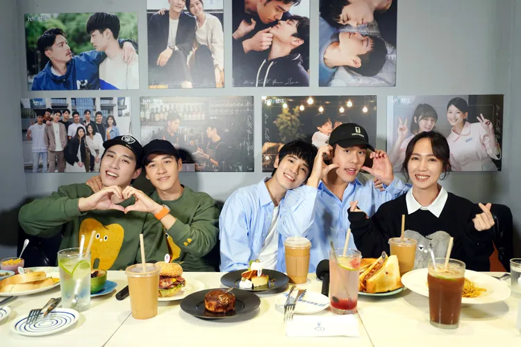 《我的牙想你》兩對CP和小薰日前開直播，滿足粉絲提問。結果娛樂提供