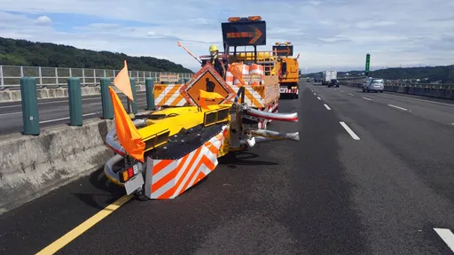 國道無煞車撞工程車 27歲男恍神代價大!恐賠百萬元