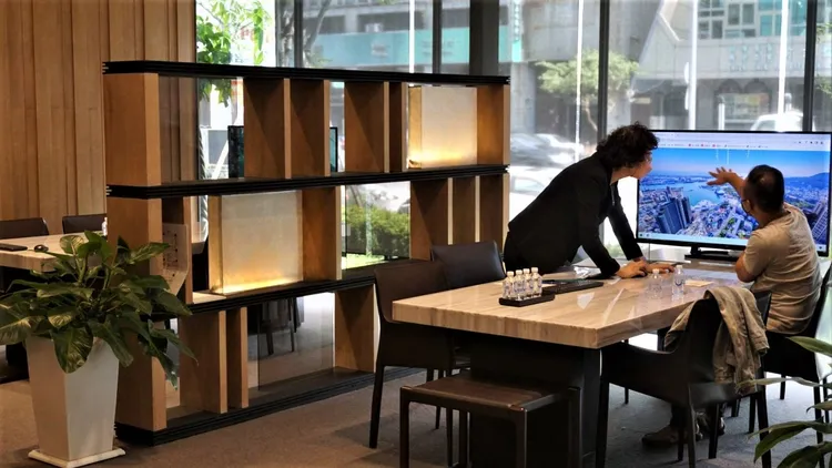 建案具備明星學區，吸引不少家長置產卡位。葉家銘攝