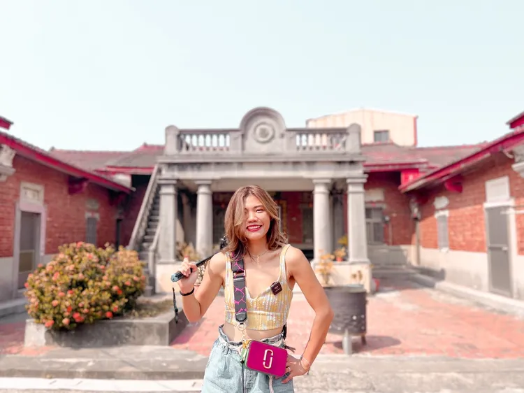 會場周邊就是赤崁聚落，劉家古厝為當地保存最完整的百年古厝，亦是電視劇美麗人生劇中場景。觀光局提供