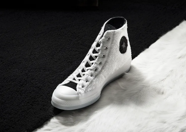 Converse x CLOT Chuck 70聯名鞋，將於11月11日開賣，3980元。品牌提供