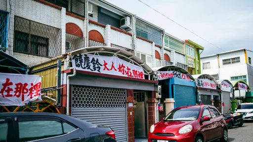 憂社區防火巷消失改建華廈 台東市區26戶居民集結盼縣府重視「居住正義」