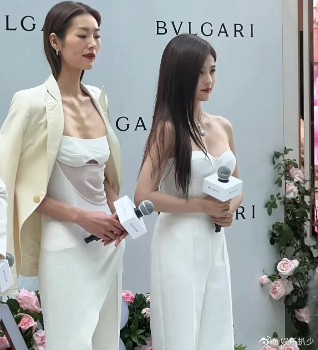 中國女星白鹿（右）當天狀態被讚贏過劉雯（左）。翻攝娛樂扒少微博