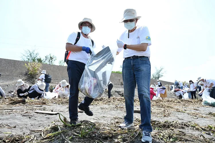 高鐵董事長江耀宗也親身參與。高鐵提供