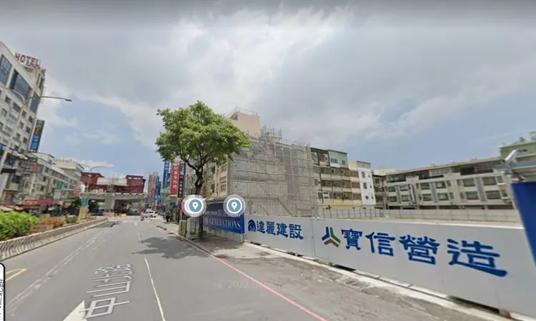 「達麗雙子星」位於岡山核心周邊擁岡山車站與捷運站。翻攝google map