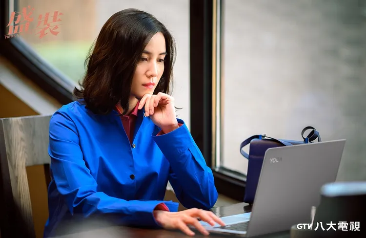 宋佳劇中霸氣十足。八大提供