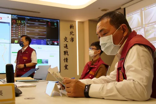 國1汐止段搶通1線道車流堵市區 侯友宜:200名警力疏導並調整號誌