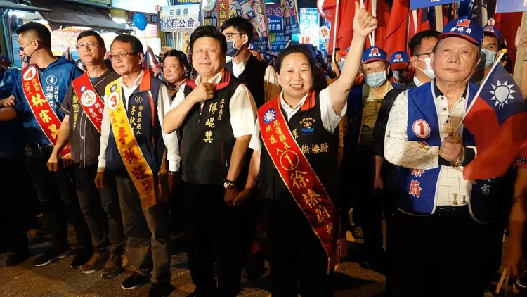 徐榛蔚對民眾支持表達感謝之意。王文傑攝