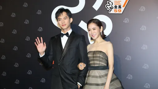 金馬獎紅毯主持|吳念軒頻卡詞又踩大雷 被黃秋生嗆爆