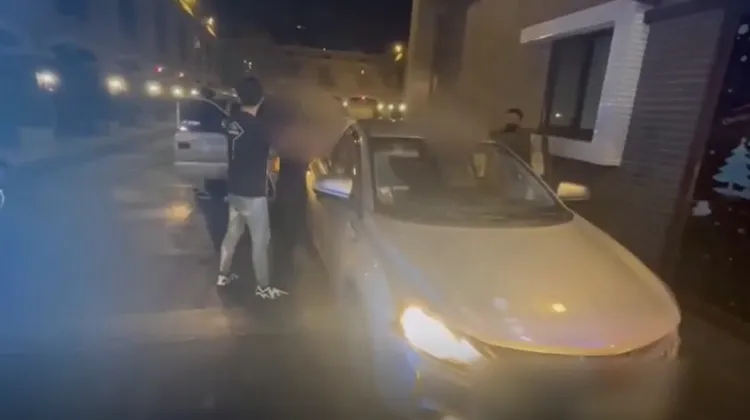 警方在桃園逮捕嫌犯的過程。翻攝畫面