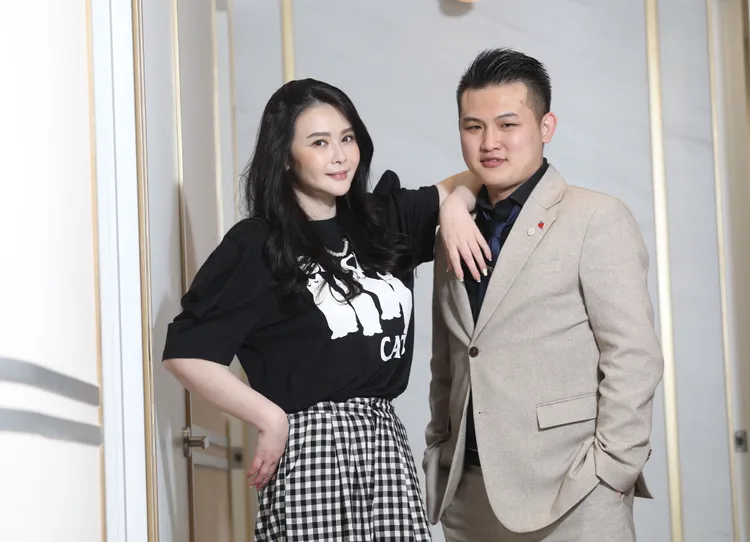 蕭淑慎（左）和老公梁軒安個性一快一慢，數次吵到不可開交。陳明中攝