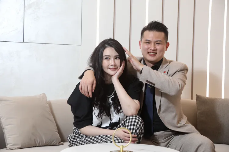 梁軒安（右）的父母起初非常不支持他與蕭淑慎結婚。陳明中攝