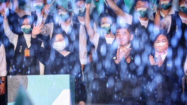 陳時中（右2）認為，他個人的榮辱真的也不是那麼重要。葉志明攝