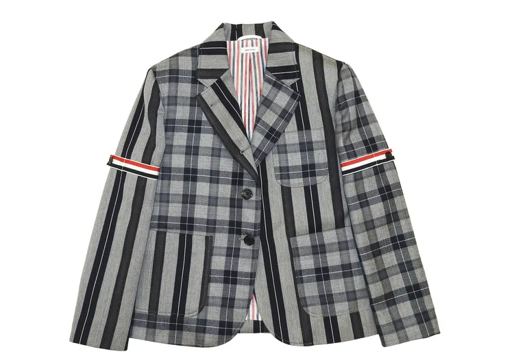 格紋拼接條紋羊毛西裝外套，10萬3800元。品牌提供