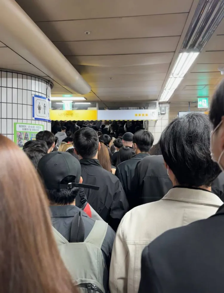 當事人搭地鐵去梨泰院時的照片。當事人提供