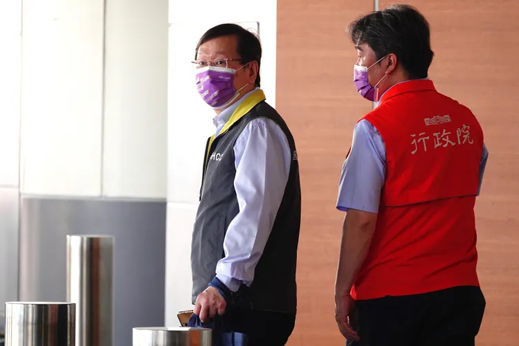 指揮中心記者會不用每天開，莊人祥可鬆口氣了。資料照片，施昂強攝