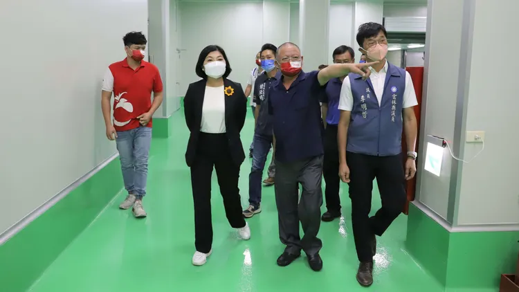 蘇治芬對張麗善刻意提前一天視察冷鏈廠相當不以為意，致詞發言猛酸。雲縣府提供