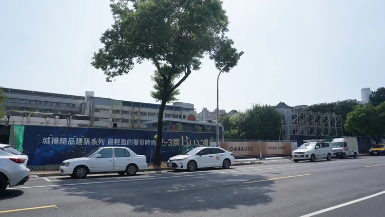 建案若尚未公開與正式簽約，價格調整並非降價求售。葉家銘攝
